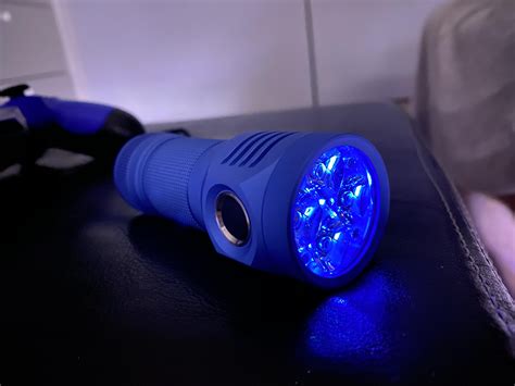 Still trying to learn all the modes but I just love staring at this mode. : r/flashlight