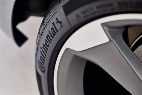 [2021 Update] Continental Tires Review & Buying Guide | Complete Car