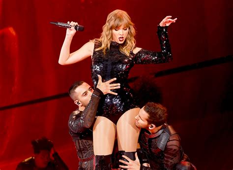 Taylor Swift’s ‘Reputation’ Stadium Tour Setlist | Us Weekly