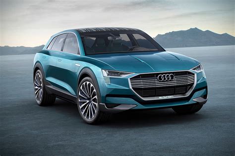 Audi e-tron Quattro Concept Has 496HP, Makes 0-100 in Just 4.6 Seconds