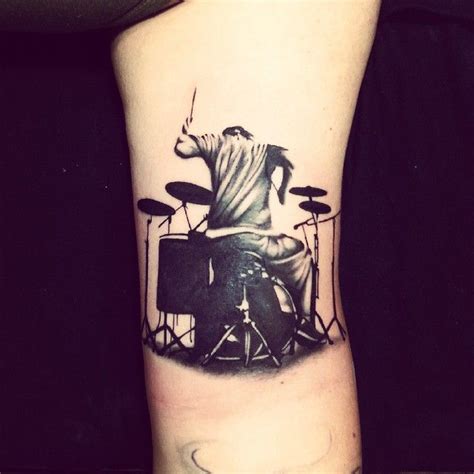 baterista | Drum tattoo, Music tattoo designs, Drummer tattoo