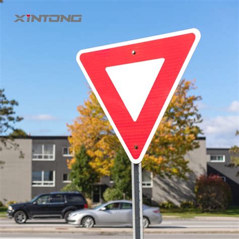 Waterproof Rental Outdoor LED Screen Road Sign - China Traffic Sign and Red Sign