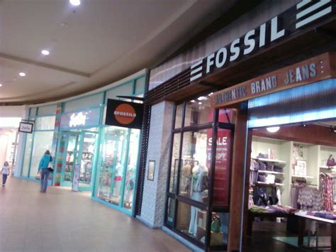 Jordan Creek Town Center - West Des Moines, Iowa - Fossil and Justice ...