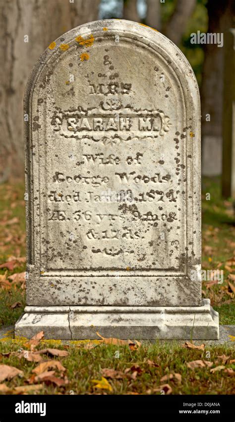 A very old tombstone from the early 1800s Stock Photo - Alamy