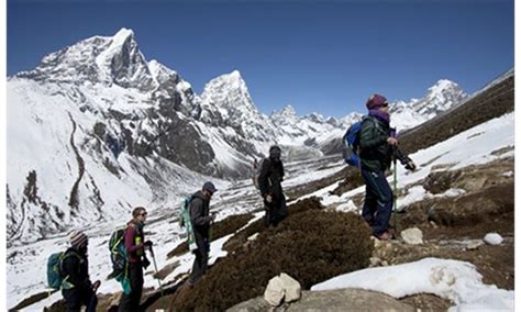 Legendary Mt. Everest rescue triggers debate on safety of booming outdoor adventure industry ...