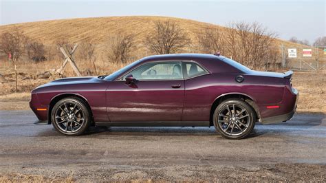 2021 Dodge Challenger GT AWD Review | Expert Reviews | AutoTrader.ca