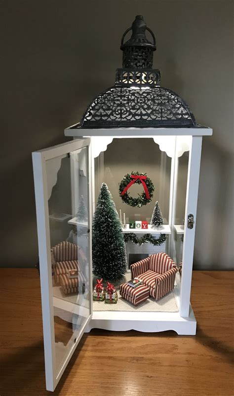 DIY Dollhouse Christmas Lantern | Christmas lanterns, Diy christmas decorations easy, Christmas deco