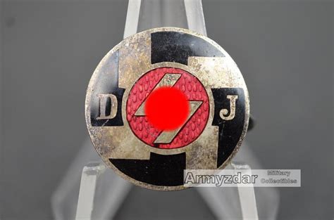 Deutsche Jungvolk membership badge | Armyzdar