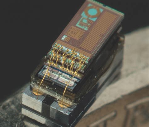 The World’s Smallest Computer - CHM