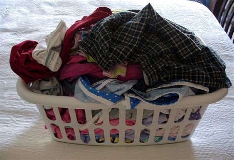 How to Quickly Fold a Load of Clothes - Mama's Laundry Talk