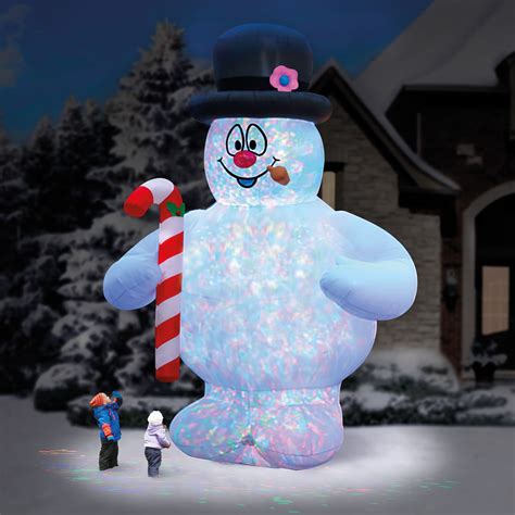 The 18' Frosty The Snowman Lightshow - Hammacher Schlemmer