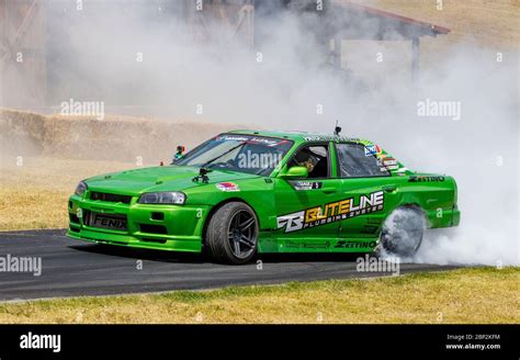 Nissan Skyline R34 Fotos e Imágenes de stock - Alamy