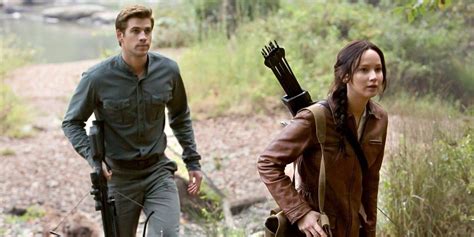 Hunger Games: 5 Reasons Katniss Should Have Ended Up With Gale (& 5 ...