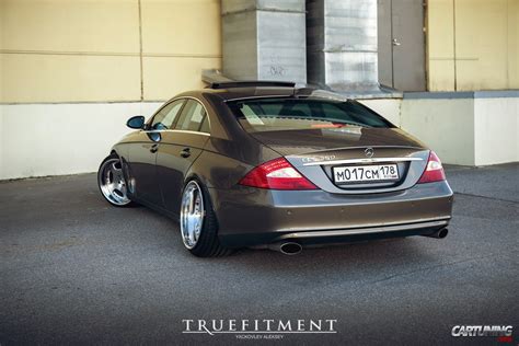 Tuning Mercedes-Benz CLS C219 rear