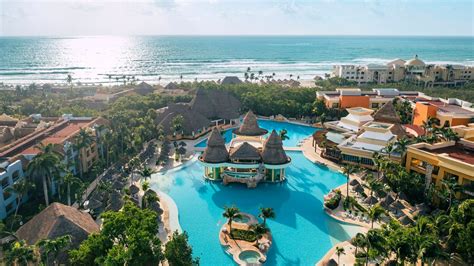 20 of the Best All-Inclusive Resorts with Water Parks - The Family Vacation Guide