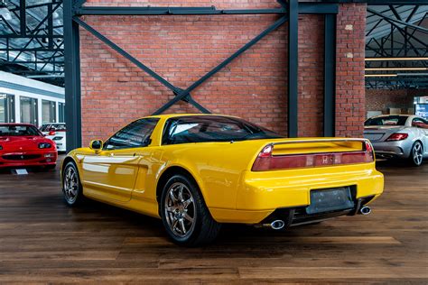 1995 Honda NSX Targa - Richmonds - Classic and Prestige Cars - Storage ...