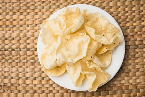 What Is Papadum? Easy Recipe and Tips for Making Perfect Indian Crackers | Easy meals, Recipes ...