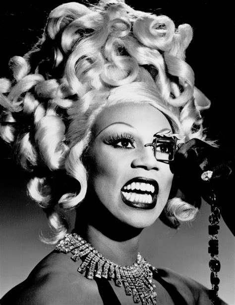 Dazzling Divas: RuPaul