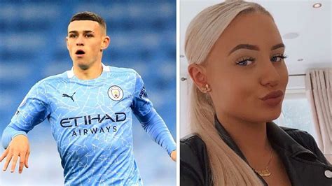 Phil Foden et Rebecca Cooke : en couple depuis leur enfance - Legit.ng