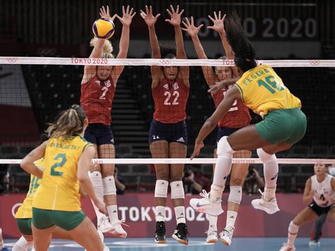 U.S. women beat Brazil to win first Olympic volleyball gold | MPR News