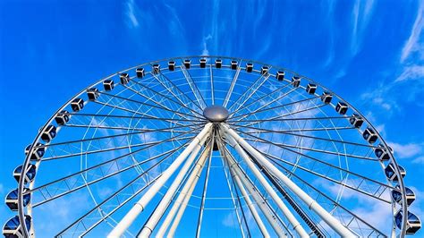 Skyviews Miami giant observation wheel opens at Bayside Marketplace