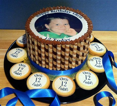 Personalised Edible Cake Toppers made from icing paper or wafer paper ...