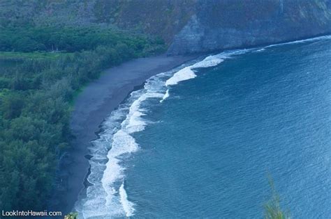 Waipio Beach - Beaches On Big Island Honokaa, Hawaii