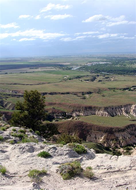 Plant Community Monitoring at Scotts Bluff National Monument (U.S ...