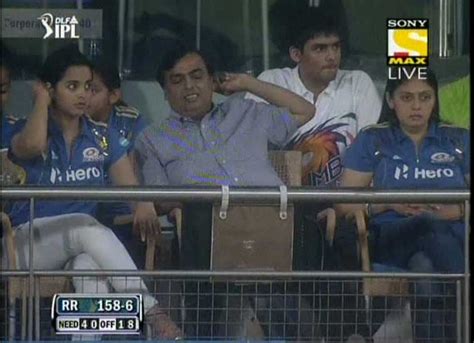 Chuichali: Mukesh Ambani Photos at IPL 5, Match 12