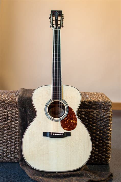 14-fret-000-brazilian-rosewood-acoustic-guitar-8 - Preston Thompson Guitars