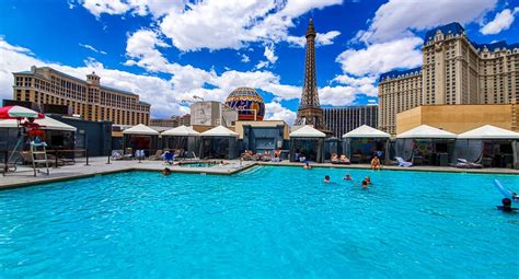 Planet Hollywood Las Vegas Pool Review – Everything you need to know about Planet Hollywoods Pool