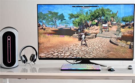 Uniquetechno: Dell Alienware 55 OLED Gaming Monitor immerses you in the game with half ...