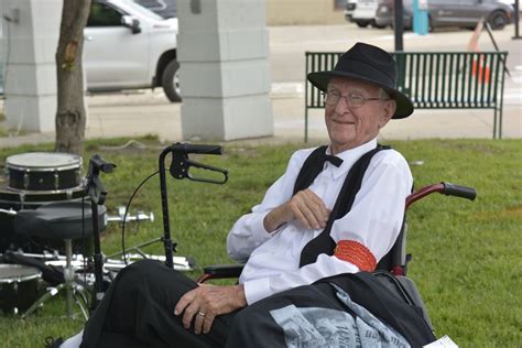 Boley Holiday Parade grand marshal - Great Bend Tribune