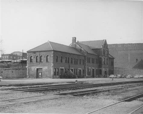 Missouri Pacific and Union Pacific Railroad depot, Leavenworth, Kansas - Kansas Memory - Kansas ...