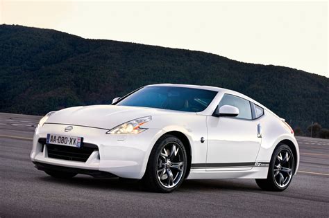 2011 Nissan 370Z GT Review - Top Speed