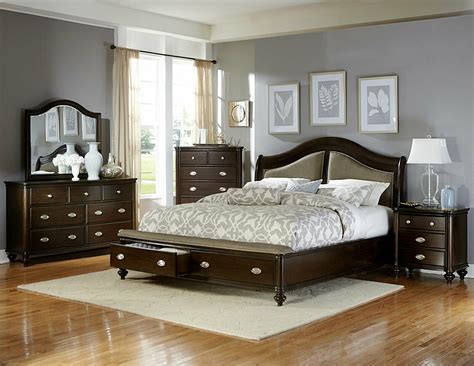 SCHOLAR 5 piece Old World Dark Brown Bedroom Suite w/ King Size Storage ...