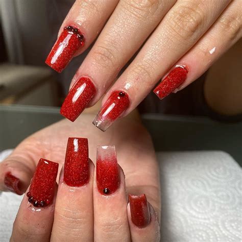 30 Best Red Acrylic Nail Designs of 2020 | Red acrylic nails, Simple nail designs, Red nail designs