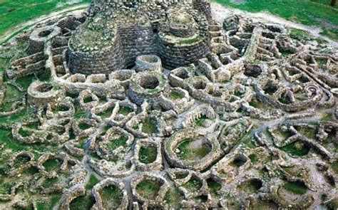 I nuraghe di Barumini - www.capoterraturismo.it