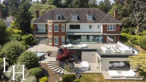 Inside an Ex-Chelsea Football Players £6,950,000 Surrey Mansion | House Tour - YouTube