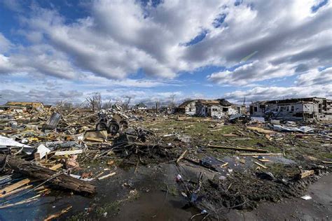 At Least 21 Dead after Tornadoes Rake US Midwest, South - The Japan News