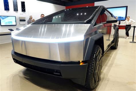 Elon Musk’s Cybertruck debuts at $61,000. Can Tesla meet the demand ...