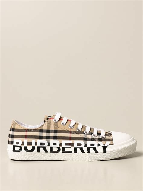 BURBERRY: low top sneakers in check canvas and logo - Beige | Burberry sneakers 8024149 online ...