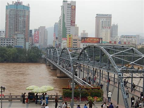 Zhongshan Bridge in Lanzhou, China | Sygic Travel