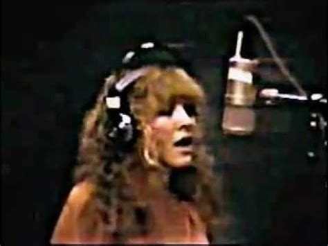 Rare Footage: Stevie Nicks in the studio recording Leather & Lace ...