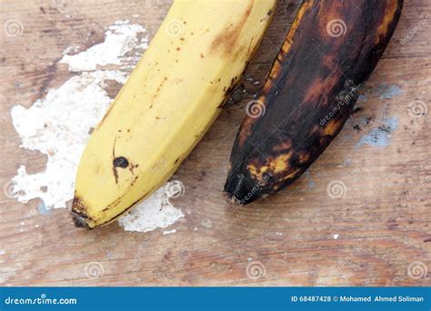 Rotten Banana with Healthy One Stock Photo - Image of grocery, food: 68487428