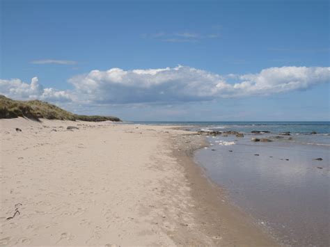 Seahouses Beach (North) | Northumberland | UK Beach Guide