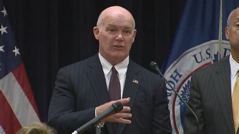 Homeland Security Secretary Defends Secret Service Director