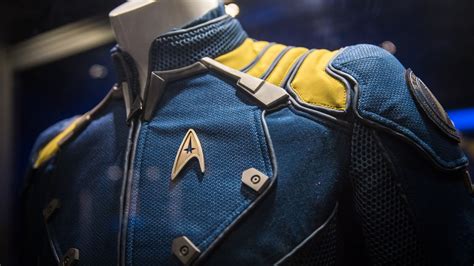 Adam Savage's TESTED Showcases New STAR TREK BEYOND Costumes • TrekCore.com