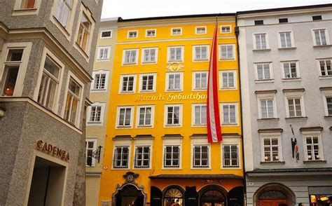 Mozart House Museum Salzburg - Tourist Information and Visiting Tips