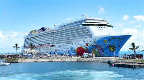 Norwegian Cruise Line Informs Guests on Requirements for Bermuda Sailings